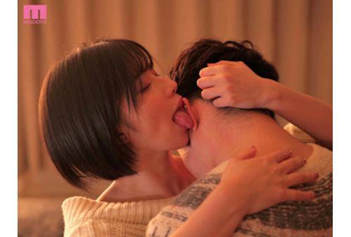 MIDV-415 "I'm Better Than My Big Sister" Nozomi Ishihara Screenshot 6