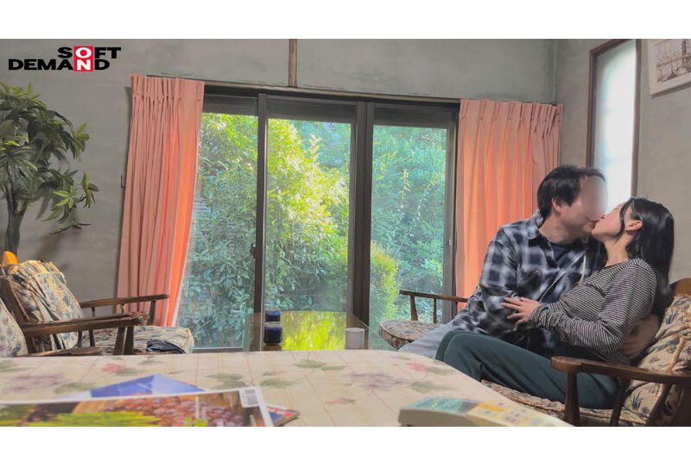 SDNM-542 Wife Who Has Been Neglected In Her Marriage Prepares To Get Pregnant. She Secretly Has Unprotected Sex With A Social Media Follower Who Wants To Be Her Husband's Child, At Her In-laws' House. - Kazu Takashima Screenshot 12