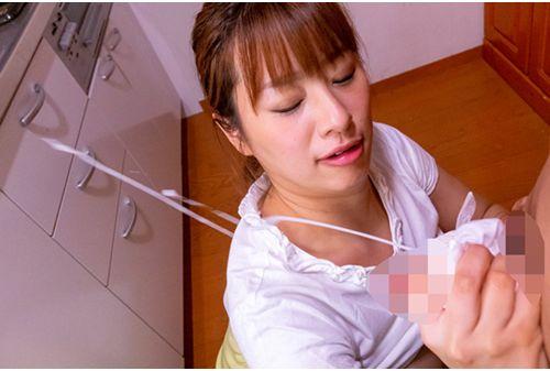 NKKD-219 Hana Haruna, A Housewife Who Took Off Her Younger Man In Spear And Gently Wrapped It In Panties And Squeezed It Screenshot