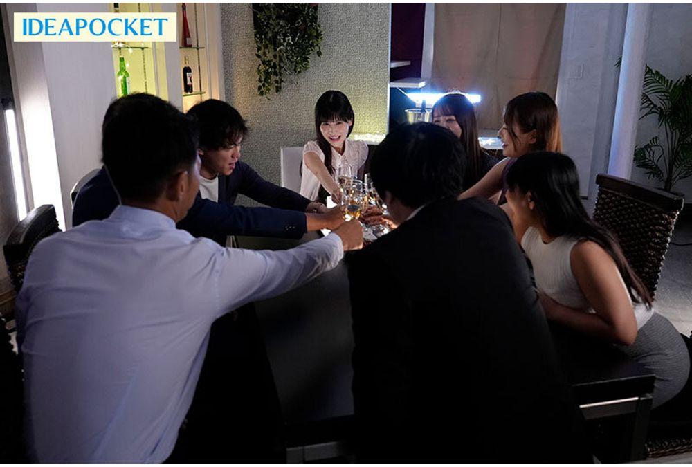 IPZZ-805 Cute And Charming New Female Employee Who's Too Popular With Men Drives Her Jealous Bosses Crazy, And They Plan A Rape Party! They Get Her Drunk, Put Her To Sleep, And Rape Her To Their Heart's Content... And Then Finish Her Off With A Love Potion, Gang Rape, And Impregnation! Sakura Momo Screenshot 11