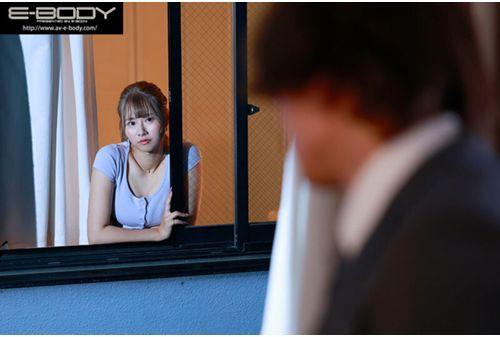 EBWH-219 I Just Moved To Tokyo And My Heart And Body Are In A Quandary. I'm In A One-sided Relationship With A Slutty Big-breasted Gal Who Is Having Sex With A Different Man Every Day In The Room Opposite. Kiyomiya Jinai Screenshot 7