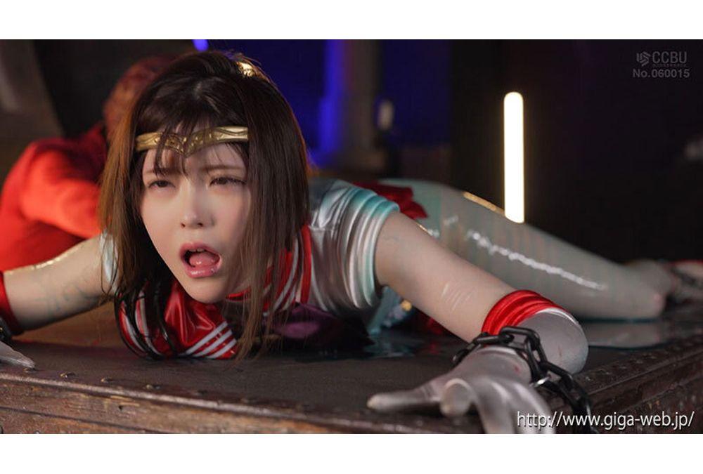 SPSE-45 Heroine Pinch 21 ~Sailor Freya~ Minase Akari Screenshot 13