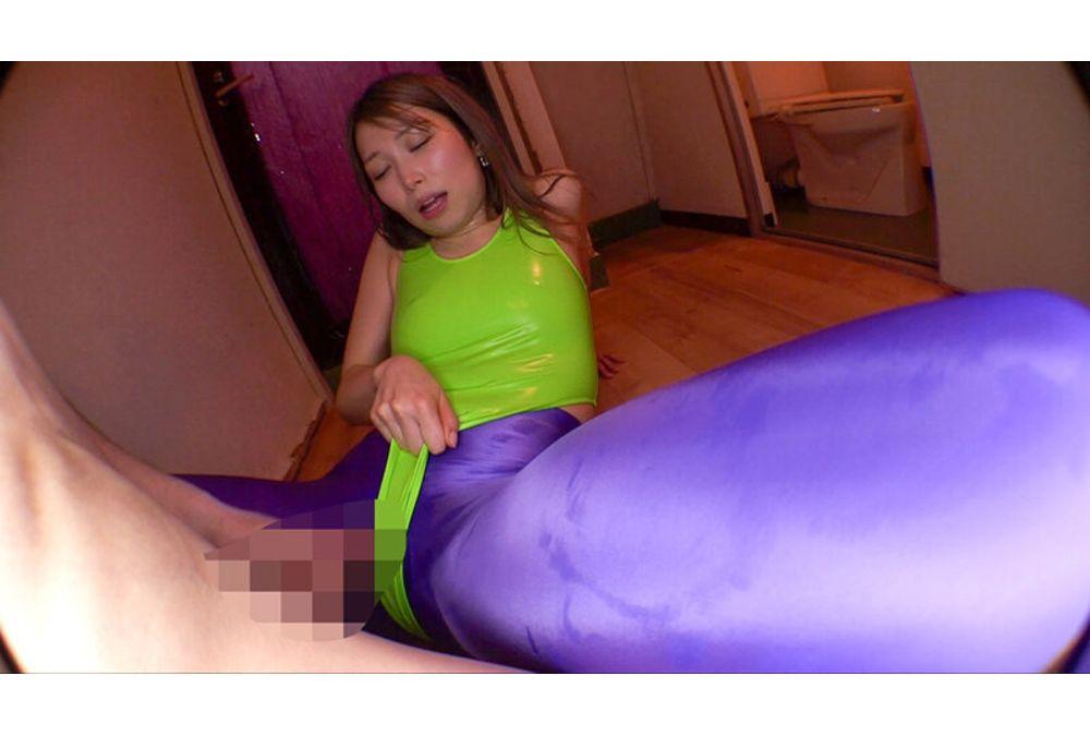 KCDA-323 The Best 4 Hours Of Lewd And Vulgar Sluts Who Get Excited While Sucking Dick And Piss Immediately Screenshot 15