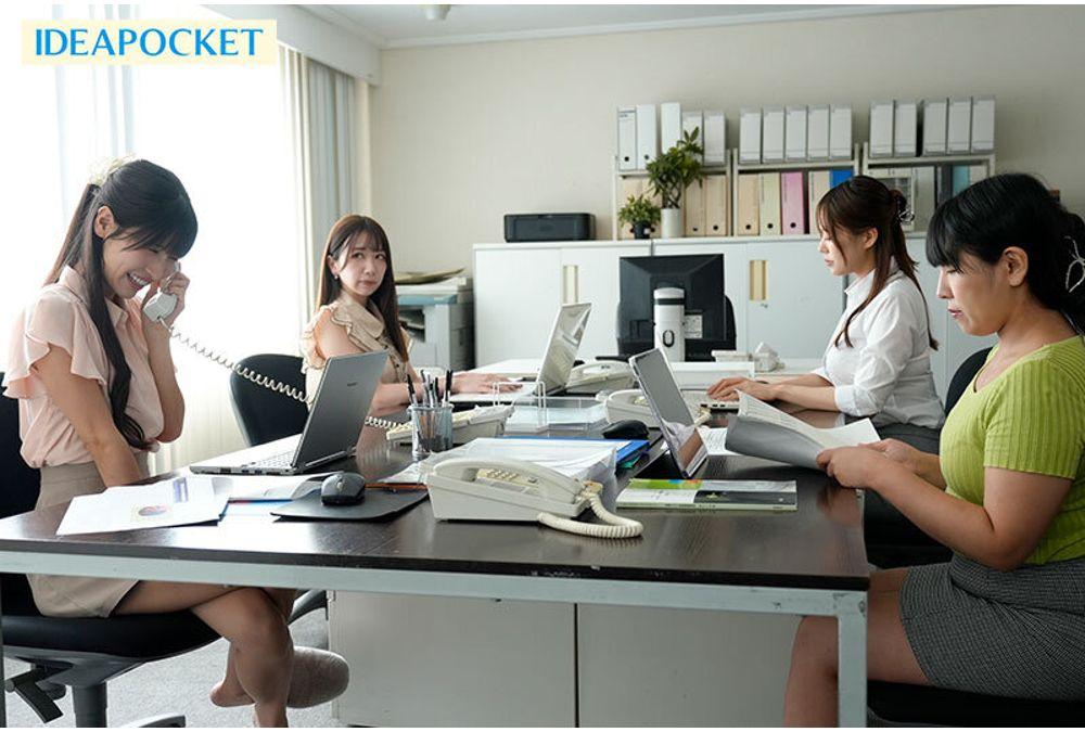 IPZZ-805 Cute And Charming New Female Employee Who's Too Popular With Men Drives Her Jealous Bosses Crazy, And They Plan A Rape Party! They Get Her Drunk, Put Her To Sleep, And Rape Her To Their Heart's Content... And Then Finish Her Off With A Love Potion, Gang Rape, And Impregnation! Sakura Momo Screenshot 12