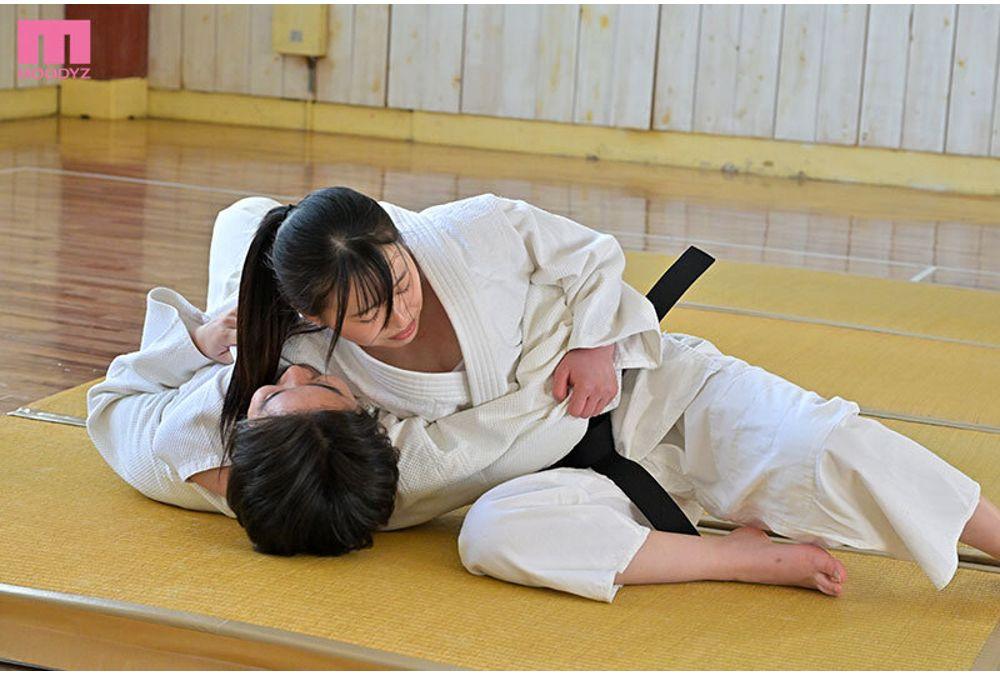 MIFD-723 The Girl I Wanted To Have Sex With The Most In My Class During My Student Days. Sensitive, Healthy Beauty, Current College Student, Now Appearing In An Adult Video! Akamaru Ruruna Screenshot 8
