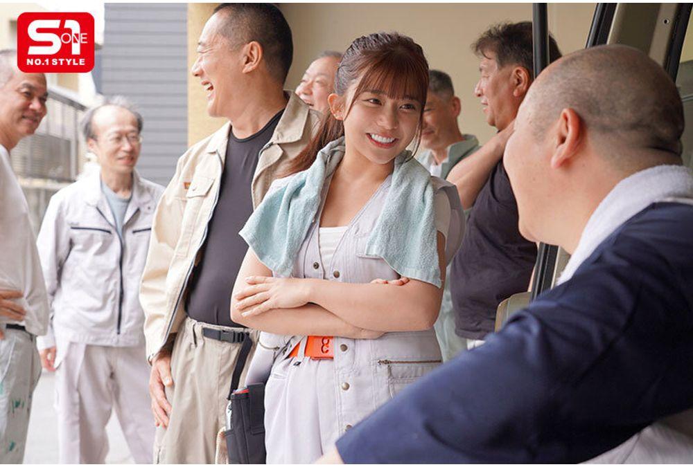 SONE-954 New Employee, Almost Old Enough To Be My Daughter, Is The Only Woman On A Company Trip For A Workplace Full Of Middle-aged Men! After This, She Is Spied On In The Bath, Given An Aphrodisiac, And All The Employees Have Their Dicks Inserted. Kawagoe Niko Screenshot 6