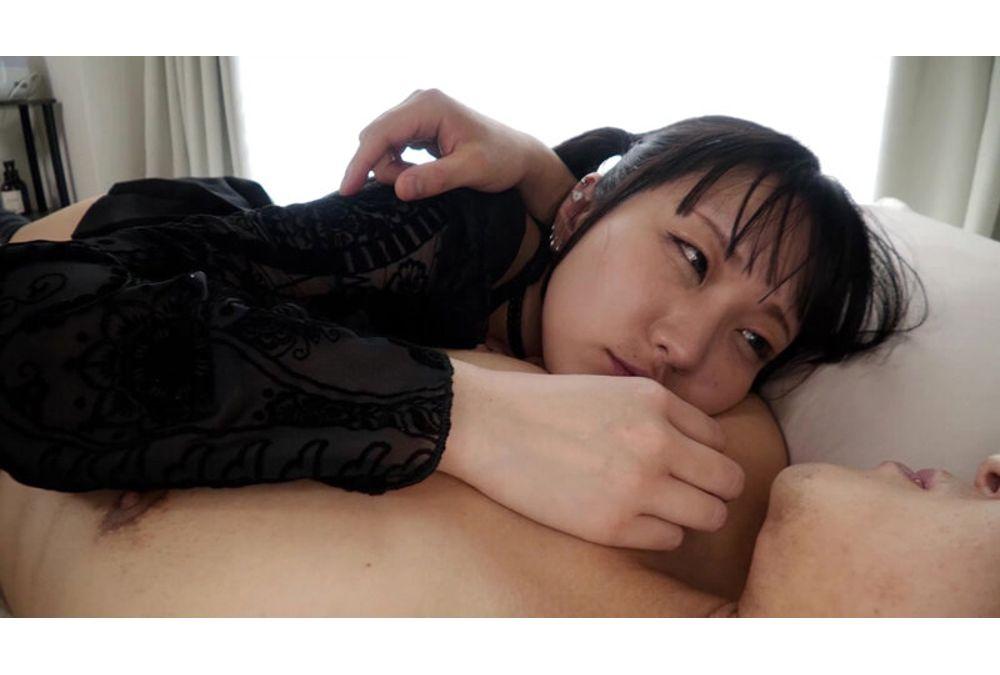 EKDV-802 Shy, Submissive Girl Tries Out Some P-activities With A Light Heart... But She Finds Herself Hooked On The Man's Huge Cock... And Becomes A Naughty Woman Who Heads To The Man's House Herself. Hizumi Maika Screenshot 13