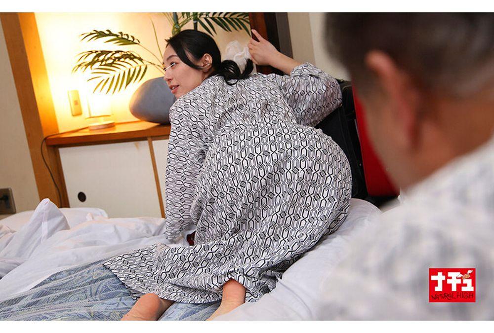 NHDTC-113 A Beautiful Wife Is Turned On By The Pleasure Of Her Father-in-law's 69 Cunnilingus As His Penis Touches Her Troubled Face, And She Can't Help But Wriggle His Big Ass And Take It In Her Mouth. Screenshot 15