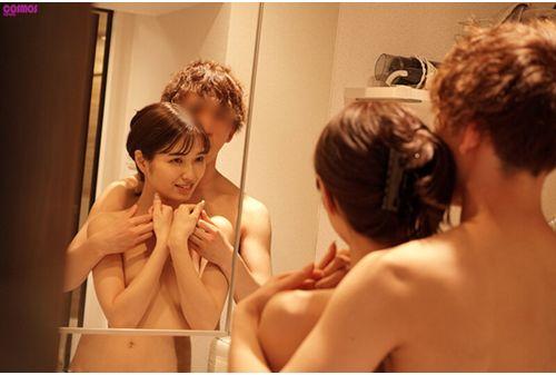 HAWA-305 An Amateur Wife Is Given A Condom At The Home Of A Regular College Student, And She Is Not Satisfied With The One-night Rubber Sex, So She Allows Him To Cum Twice During Her Stay. She Is A Lewd Wife Who Grinds In The Cowgirl Position. Sumire, 30 Years Old. Screenshot 12