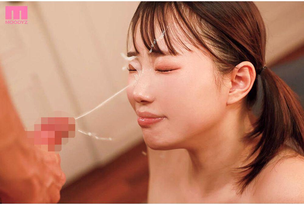 MIZD-553 Spray It All Over The Pretty Girl's Face! The Ultimate Laser Beam Facial Cumshot. Screenshot 11