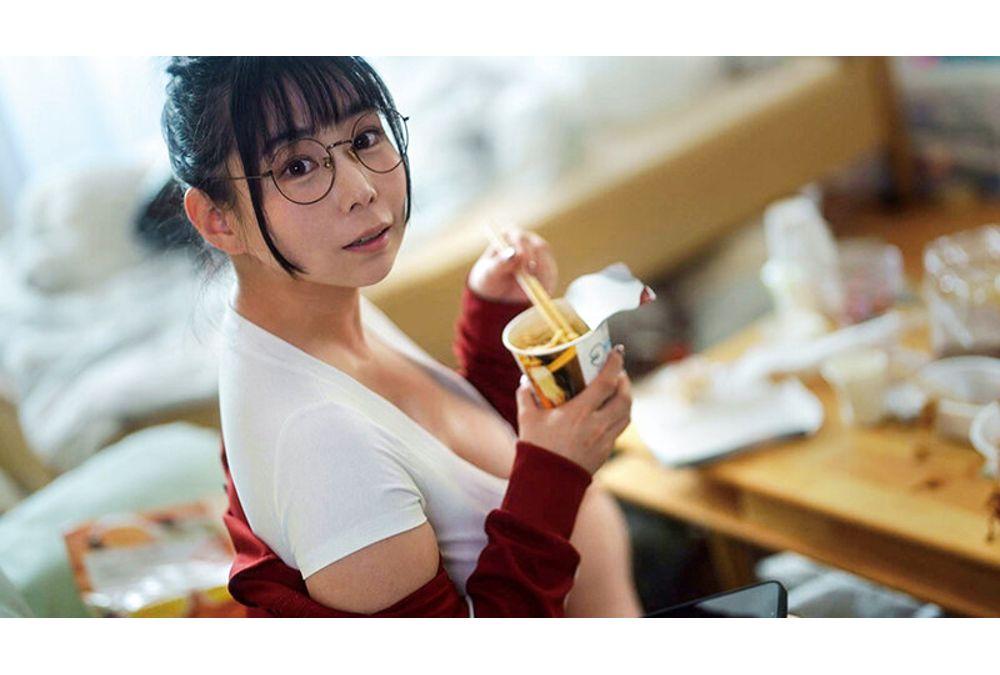 MKMP-735 Shared Sex In A Garbage Room: I Used Up All My Energy On My Lazy Aunt's Overflowing Feminine Scent And Her Voluptuous Body Spilling Out From Her Sloppy Clothes. - Yuria Yoshine Screenshot 8