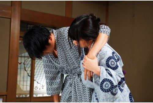 MCSR-376 The Best Married Woman Is Defiled In Front Of Her Husband ... Mikuru Shiiba Screenshot
