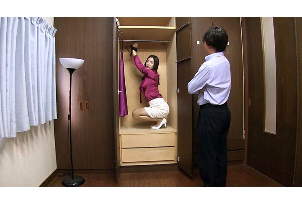 KTB-110 Lift It Up And Touch It, You'll See The Big Ass! I Love It! Older Sister's Skirt Screenshot 14