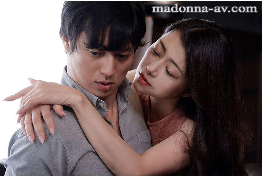 JUR-644 "I've Been Secretly Having Creampie Sex With My Daughter's Tutor..." Witnessing Her Daughter Having Sex With Her Tutor, The Carnivorous Education Mom's Frustrated Pussy Goes Into A Flood, And She Quenches Her Thirst With An Insatiable Dick. Screenshot 8