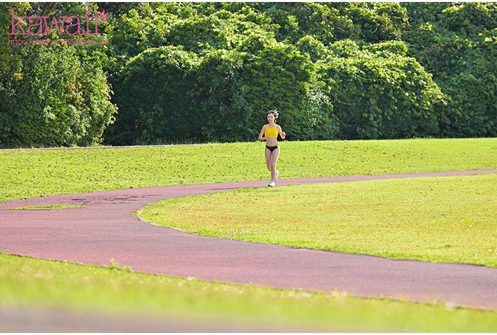 CAWD-892 #Athletic Girl Who Succeeded In The National Championships, The End Of Youth And AV Debut, 8-Head Body, 171cm Tall, A Real Athlete College Student - Competing In The 5th All-Japan High School Track And Field Championships, Mako Natsume Screenshot 7