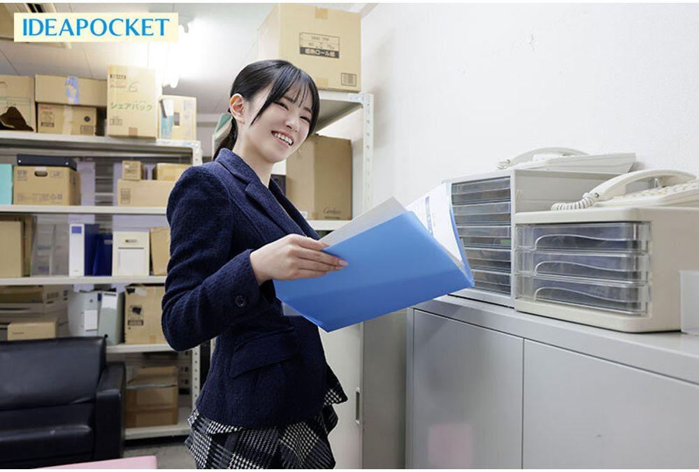 IPZZ-845 Beautiful Career Woman Who Seems To Have A Fulfilling Work And Personal Life, Yet Is Shy And Easily Flustered By Naughty Talk. The Gap Between Her First Impression And Her True Personality Is Incredibly Cute. Executive Secretary Anzai Mio Makes Her AV Debut. Screenshot 7