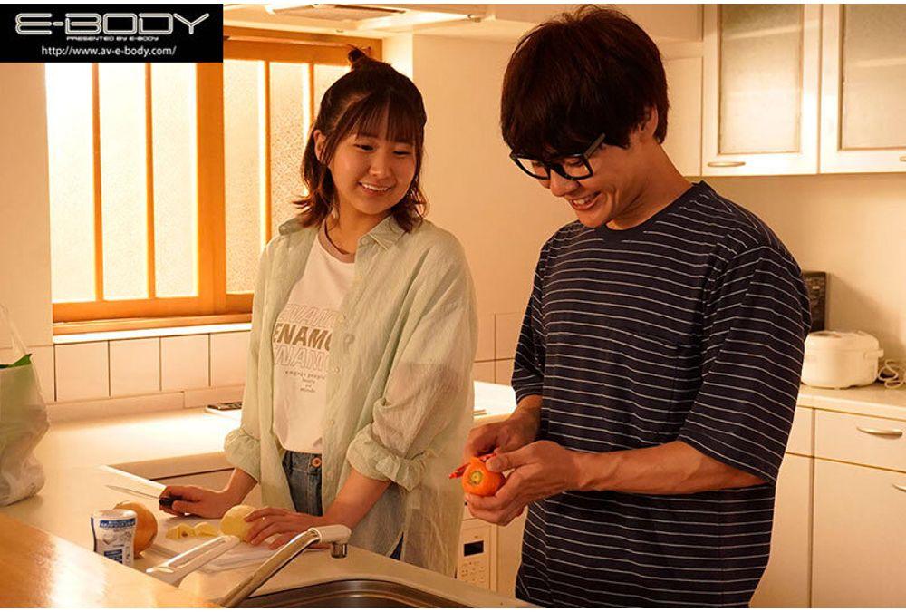 EBWH-292 When I Took Off My Clothes For The First Time, I Couldn't Imagine That She Was Wearing Clothes, But She Had Such Beautiful, Plump Breasts. I Was So Excited That I Fucked Her Until I Was Exhausted. Yui Hina Screenshot 5