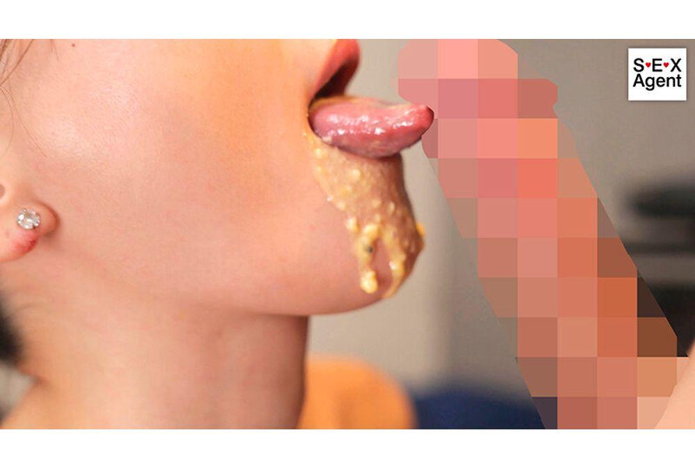 AGMX-248 Sticky, Slurpy Blowjob - She Passes The Chewed Food From Mouth To Mouth And Then Gets Violated In Her Mouth - Screenshot 10