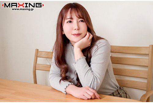 MXGS-1382 Mother Yui Hatano, Who Is Cuckolded By Her Son's Friend And Drowns In Her Instincts Screenshot 10