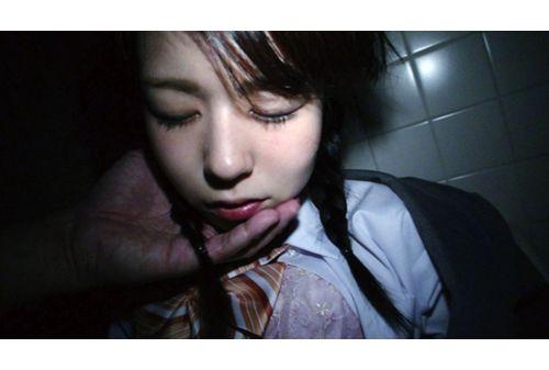 GS-1625 Fainting School Girls Abandoned Building Toilet Indecent File.001 Screenshot