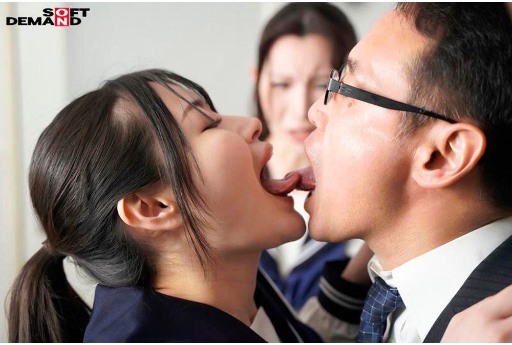 SDDE-755 [Super Room Barrier] Harem SPECIAL ~ This Train And School Building Are As I Want Them To Be! ~ I Brainwash And Control An Innocent Female Student Into Becoming Obedient And Obedient To Me Screenshot 15