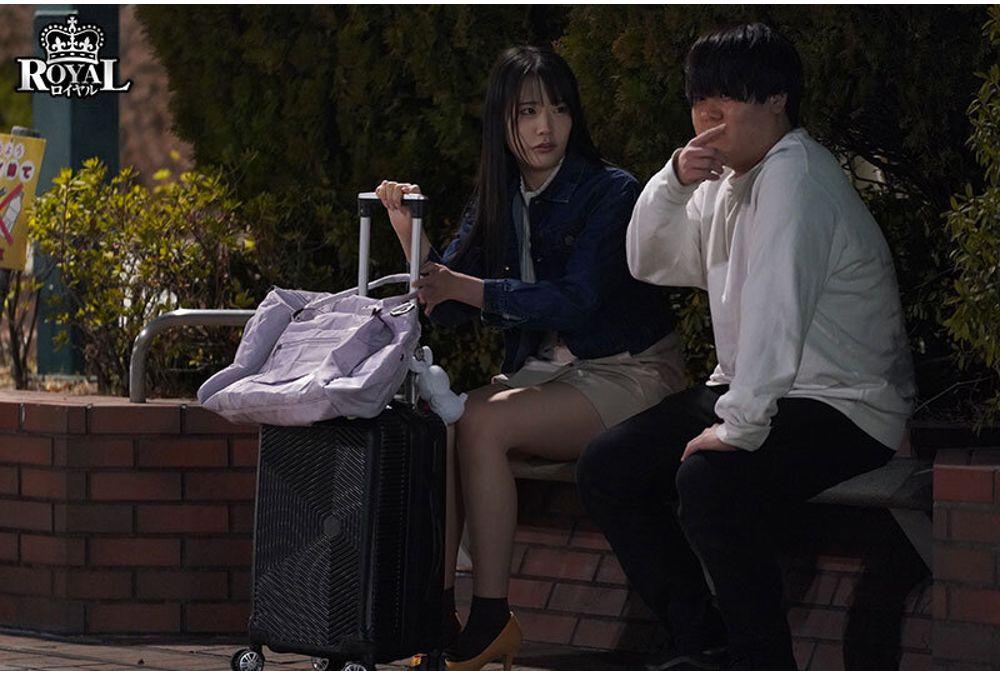 ROYD-344 A Runaway Girl Who Came To Tokyo Is Given A Room To Stay In, Where A Group Of Horny Guys Take Turns Doing Whatever They Want To Her. They Repeatedly Thrust Into Her Unwilling Pussy For 10 Hours Straight, Causing Her To Lose Her Mind. (Sakura Yuno) Screenshot 9