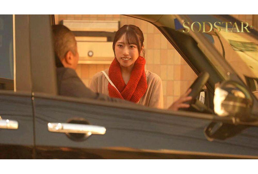 START-552 Adultery In A Car: Even An Old Guy Like Me Gets Confessed To By His Daughter's Childhood Friend (19) And Ends Up Dating Her! A 31-year Age Difference! They Kiss And Make Out In The Garage At Home, Their Saliva Entangled And Sweating Profusely. Screenshot 12