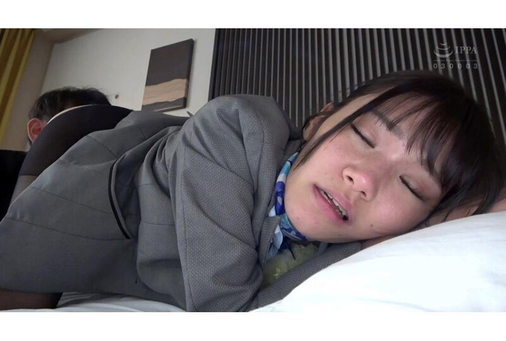 UFD-084 Married Flight Attendant And Swallowing Sex (UFD-084) Screenshot 13