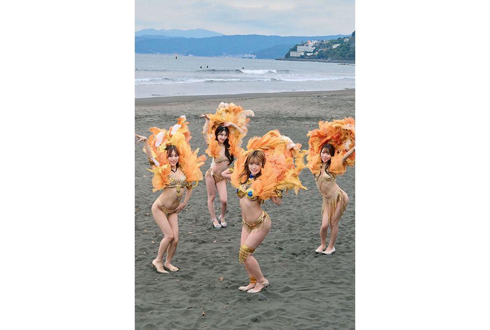 FTHTD-171 Samba Club's Butt-shaking Training Camp! Intensive Hip-shaking Training With Aroused Bikini-clad Butts Covered In Milky White Semen! Screenshot 11