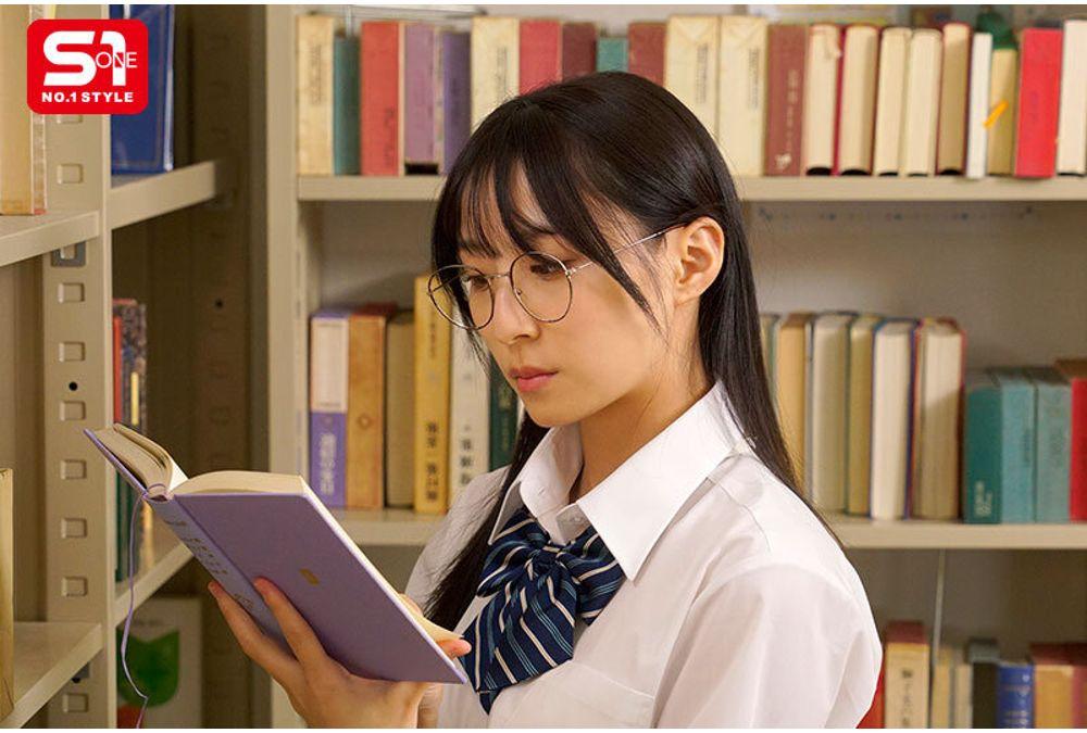 SNOS-036 I'm Sure She'll Forgive Me For Anything I Do To A Quiet And Obedient Female Student. I'm A Teacher, So I Raped The Cute, Introverted Library Committee Member And Made Her Cum Over And Over Again. Nozomi Araki Screenshot 9