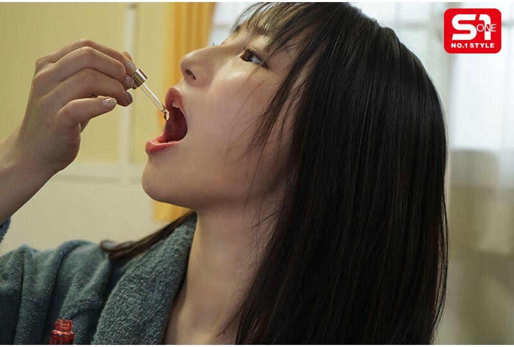 SONE-782 Eroticism, Flesh Melts With Aphrodisiac, Jumping And Climaxing Repeatedly, Flesh Soaked In Sex Minamizawa Umika Screenshot 11