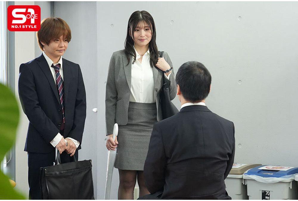 SONE-963 A Virgin Subordinate Takes The Mischievous Temptation Of A Busty Beauty With A Dynamic Body Seriously And Ejaculates 10 Times. I-cup Career Woman Boss Shares A Room With Me. Mika Azuma Screenshot 8