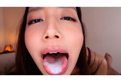 MKMP-600 Single Mother Whose Holes Are All Lonely. She Gets Turned On By The Man Who Treated Her Kindly For The First Time In A While, And The Sight Of Her Greedily Milking Him Leaves Her Dripping With Semen From Above And Below. Kanna Misaki Screenshot