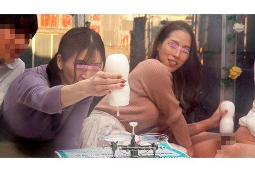 DVMM-252 Face-revealing MM Number, Beautiful Wives Only, The Magic Mirror, Friendly Mom Friends Vs. Virgin Reverse Pick-up Ejaculation Battle!! 5, A Married Woman Shyly Gives A Handjob, Onahole Handjob, And Blowjob To A Younger Virgin She Just Met! First Time Creampie!! Screenshot 11