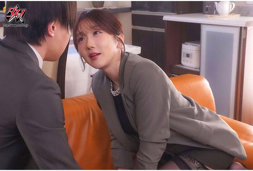 DSOD-036 The Break-Even Point Of Adultery: KPI-Focused Management Using Secret Sex With Married Subordinates To Manage Ejaculation Tasks (Compliance Violation) - Hibiki Otsuki Screenshot 13