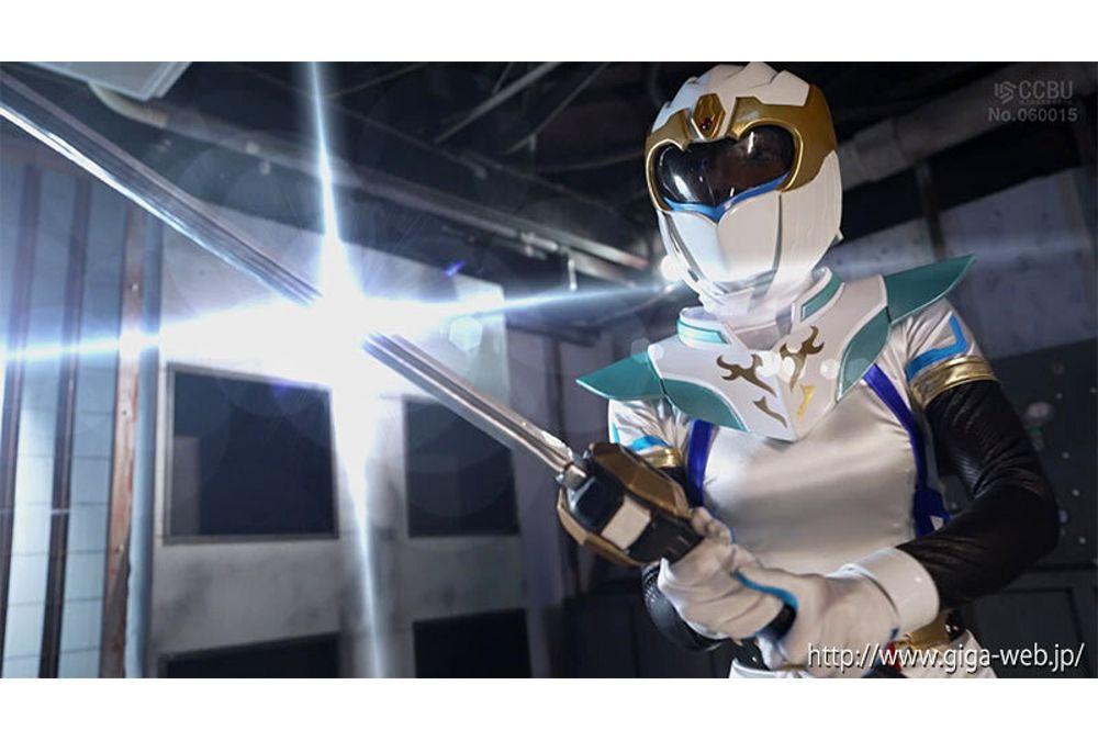 SPSF-33 Ayakashi Extermination Legend Kougaiger: Watarai Fuu Screenshot 12