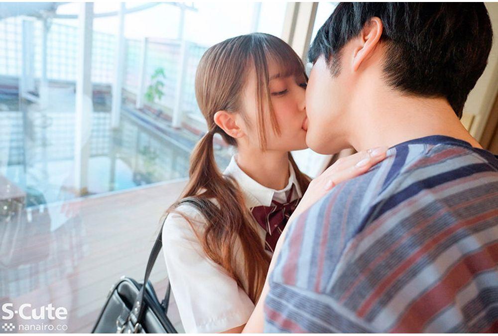 SQTE-634 After School, She Stays Overnight And Has Sex. She Takes Off Her Uniform And Has Multiple Orgasms On The Rooftop. Miyu Aizawa Screenshot 15