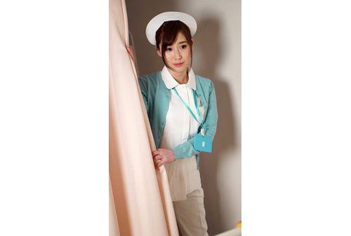 MBM-803 Women Who Climax When They Can't Make A Sound... They Feel So Good That They Go Crazy... But They Suppress Their Voices And Faint In Agony... Cumming All The Time! 12 People 4 Hours Screenshot 15