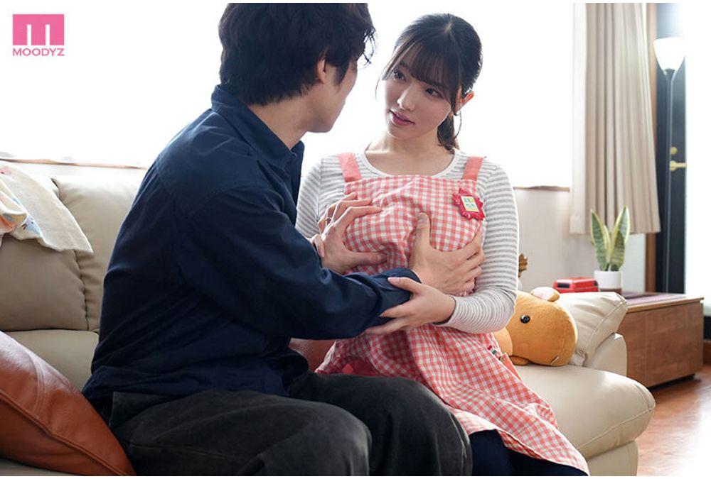 MNGS-071 "I'm Fine With Being Second Best." While His Wife And Children Are Visiting Her Parents, He Succumbs To The Temptation Of A Busty Nursery School Teacher And Begins A Week Of Casual Cohabitation And Unprotected Sex. - Ayatsuki Nanao Screenshot 15