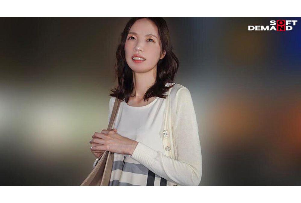 SDNM-530 49-year-old Sanae Kurihara, Who Is Gently Caressed At A Women's Brothel And Begins To Feel The Pleasure Of Being A Woman For The First Time, Develops Her Sexual Sensitivity With A Younger Man Screenshot 12