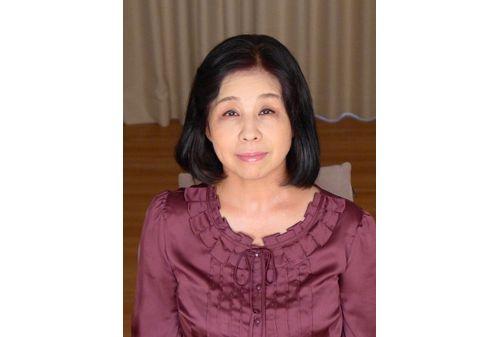 TMRD-1282 Mature Woman: A Wet Afternoon Of Lewdness A Man Who Was Dumped In High School For His Classmate Who Has Become A Sexy Mature Woman... A Middle-aged Son Gets An Erection After Seeing His Aunt's White Thighs... Screenshot 12