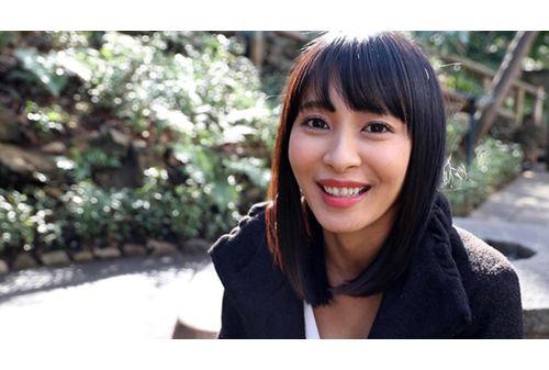 HMNF-065 Passing AV Actress 17 Jingumae Direct Delivery, Chichi Zanmai Edition Screenshot