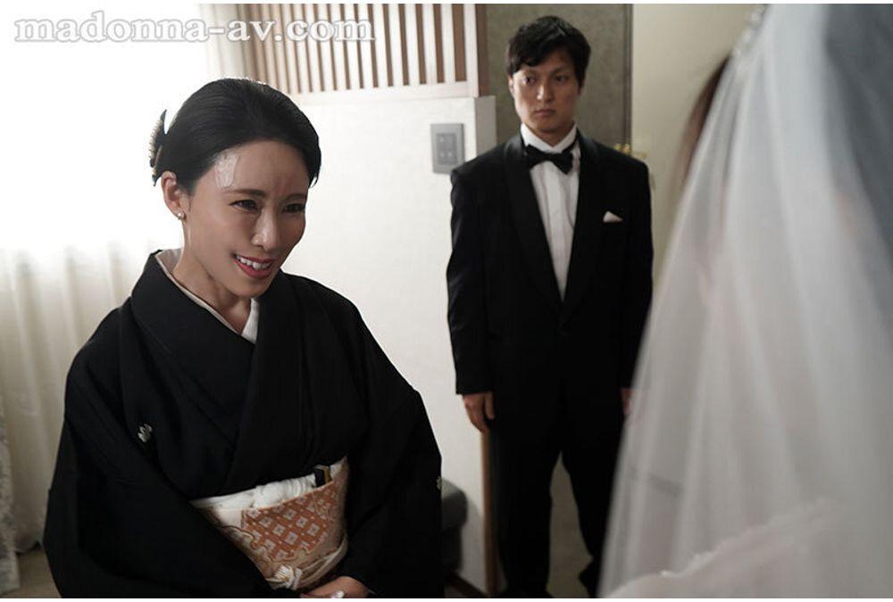 ROE-450 While Witnessing Her Daughter's Happiness... Mother Yuka Mizuno Violated By Her Son-in-law At The Wedding Reception Screenshot 9