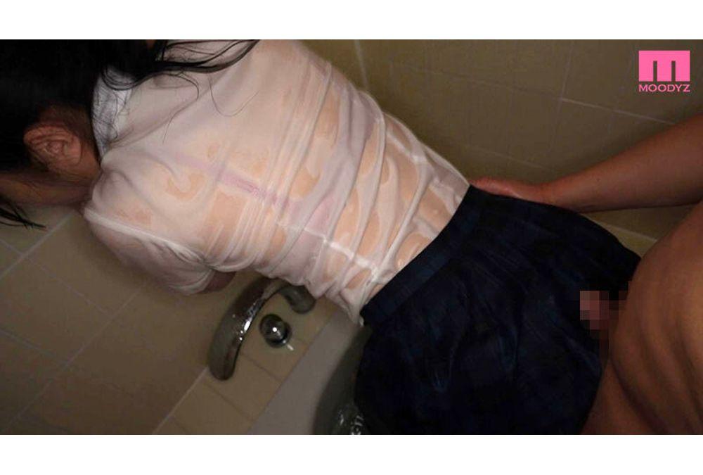 MIAB-537 Absolute Territory X Uniform X Panty Shot, Fetishism. I Want To Defile Beautiful Legs. Screenshot 7