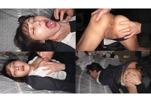SORA-601 Forced Drug Addict Kidnaps A Sassy Big-breasted Office Lady! OD Drug Sex Makes Her Eyes Roll Back, She's Drool-soaked, And She's Covered In Sweat And Drool, And She's A Masochist! Honoka Ashina Screenshot 18