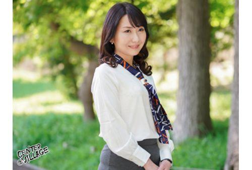 JRZE-063 First Shooting Married Woman Document Arisa Funaki Screenshot