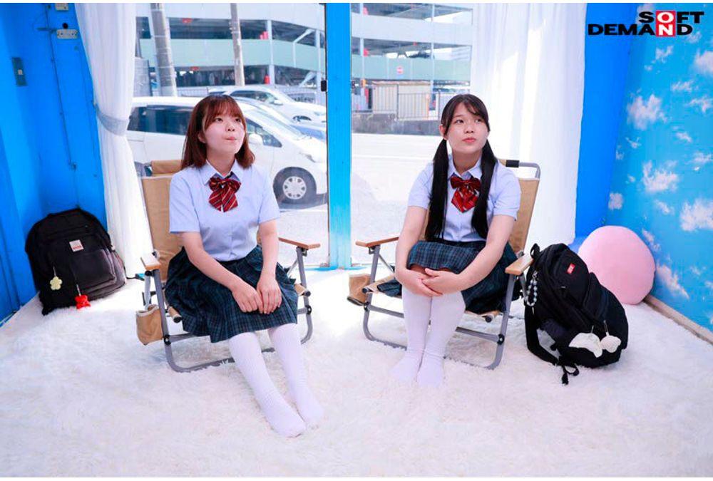 SDMM-221 Magic Mirror Bus: Friends Show Off Their Masturbation Skills For The First Time! Watched By Their Friends, They Escalate To Fingers And Vibrators! Furthermore, When They Suggest "why Don't You Try Rubbing Your Bare Dick?", They Slip It Into Her Pussy And Have Raw Sex! Screenshot 15