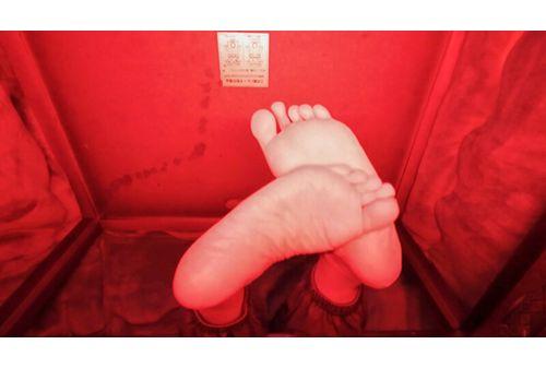 NEO-929 I Want To Lick The Soles Of Beautiful Mature Women's Feet Until They're Soft! Yumi Yasuno Screenshot 16