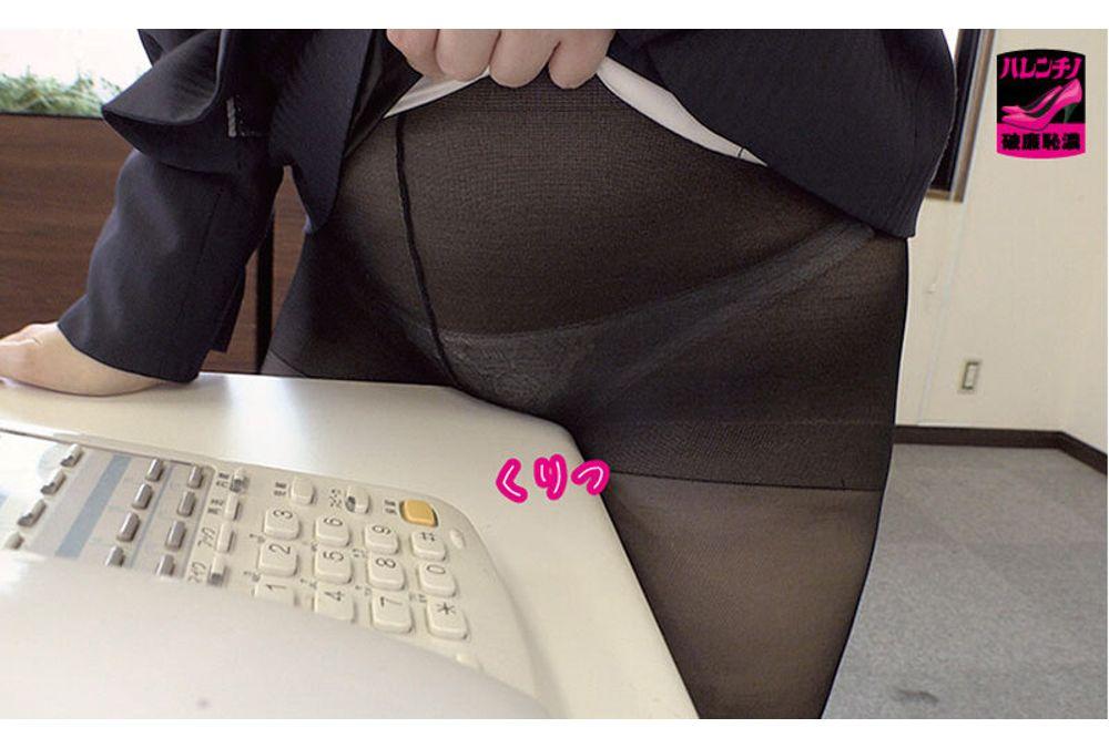 HALT-081 Pantyhose X Corner Masturbation The More You Rub, The More The Pantyhose Cling Tightly And Melt You, Corner Masturbation Screenshot 16