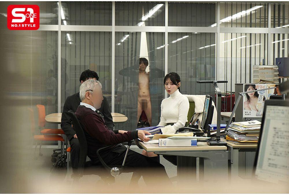 SNOS-232 Sueho Kinmatsu Is Stripped Naked In Seconds! Sex In Seconds! "What?! This Is Really Impossible!!!" Surprise Instant Thong GP! Screenshot 10